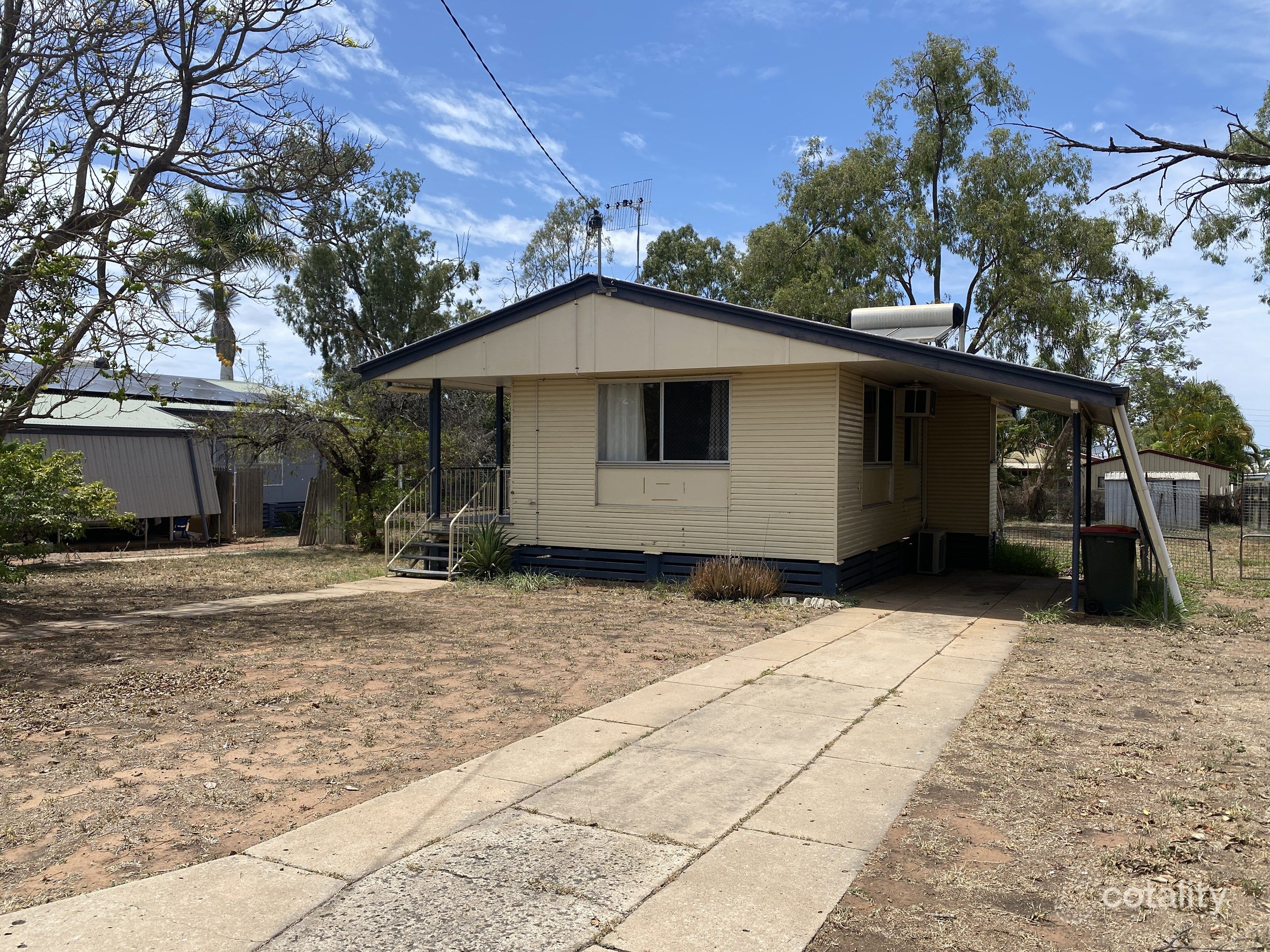 13 Burke Dr, Moranbah, QLD 4744