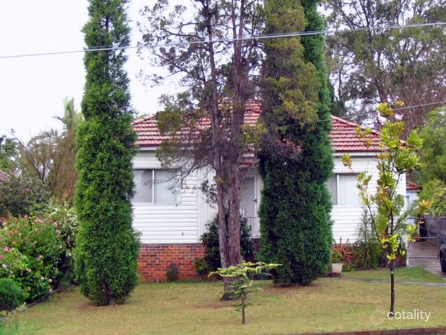 21 Birdwood St, Denistone East, NSW 2112