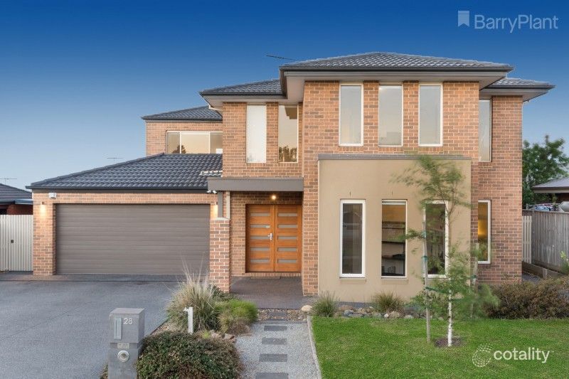 28 Leigh Rd, Highton, VIC 3216