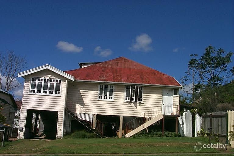 19 Torrens St, Annerley, QLD 4103