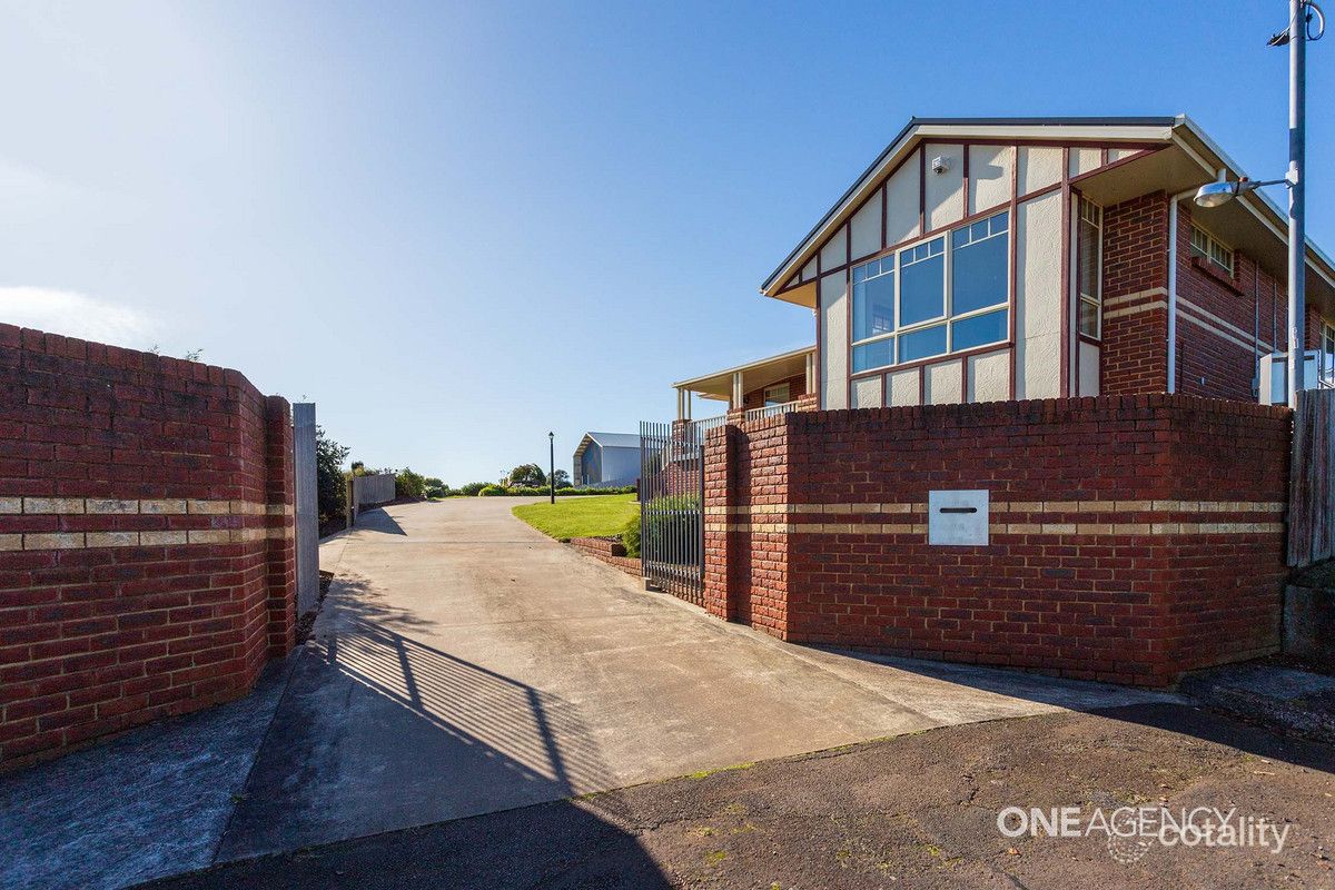 2c Ogden St, Acton, TAS 7320