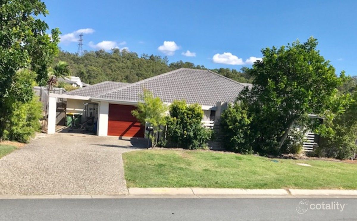 1/84 Wunburra Cir, Pacific Pines, QLD 4211