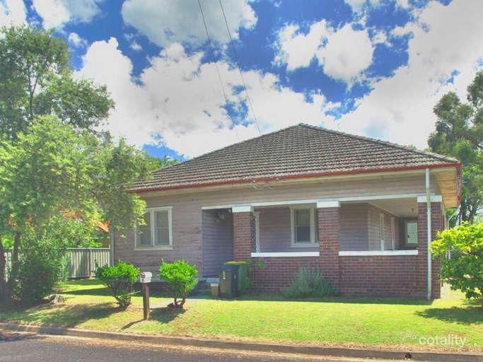 9 Burgess St, Richmond, NSW 2753