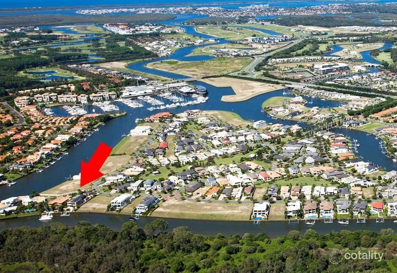 2601 Gracemere Cct N, Hope Island, QLD 4212