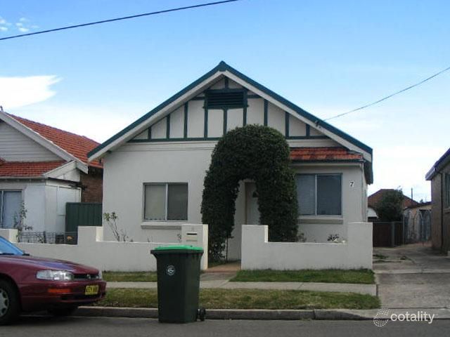 7 Viking St, Campsie, NSW 2194