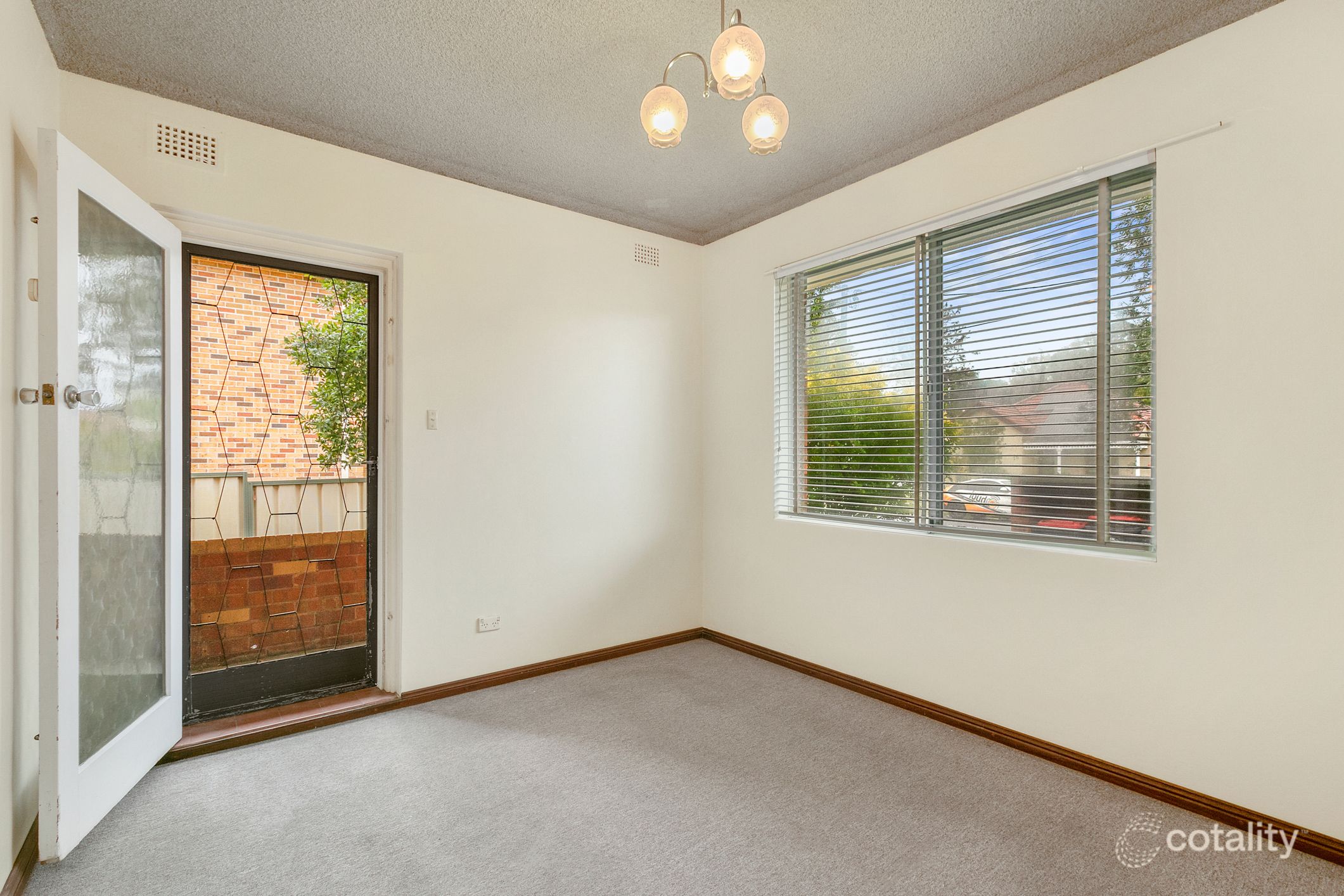 2/79 Frederick St, Campsie, NSW 2194