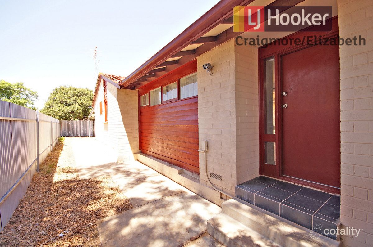 2 Dimboola Ct, Craigmore, SA 5114