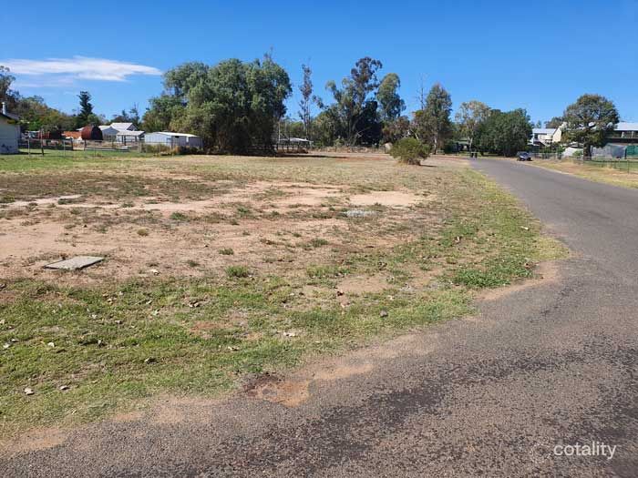 28 Thistle St, Blackall, QLD 4472