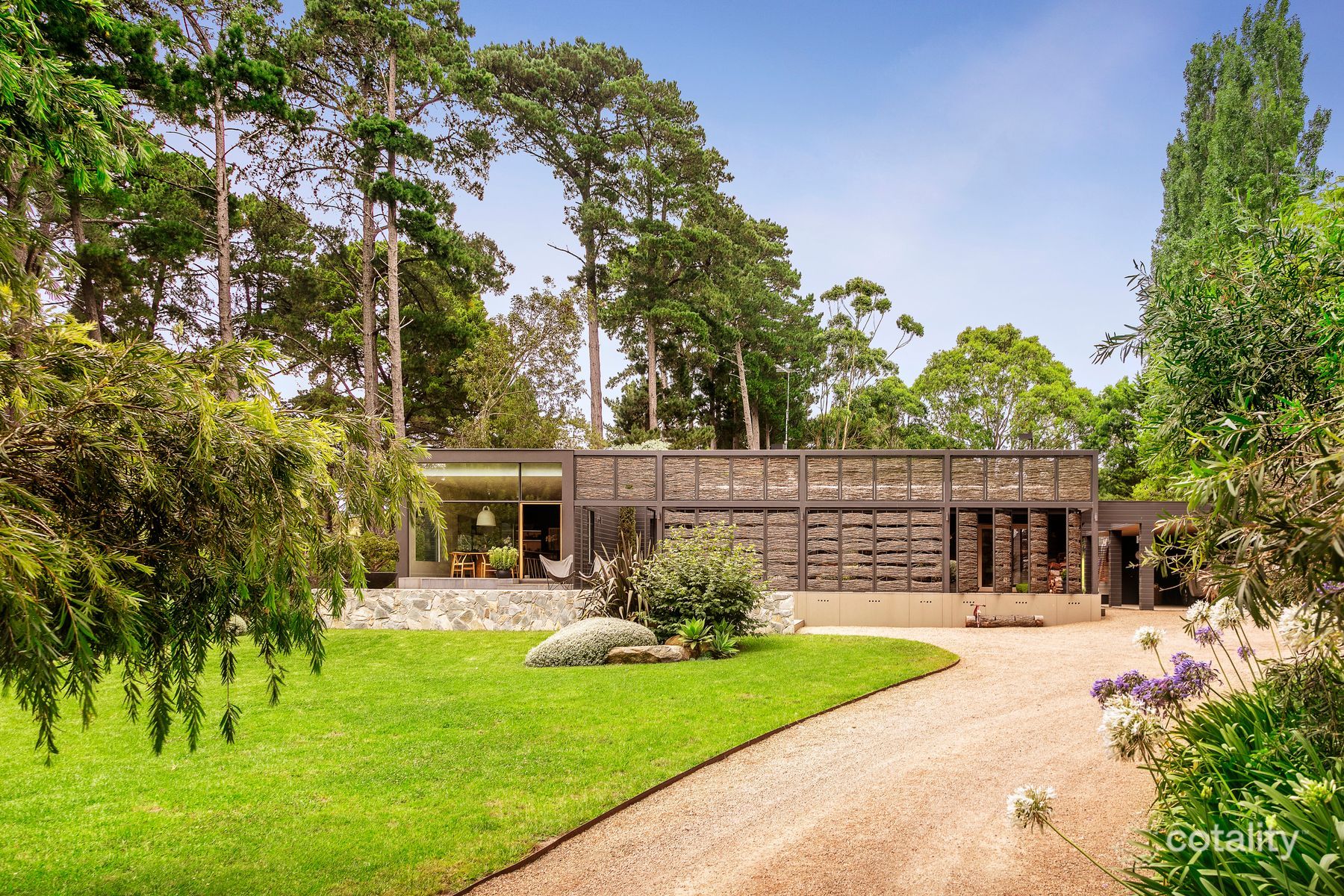 2 Rest Dr, Flinders, VIC 3929