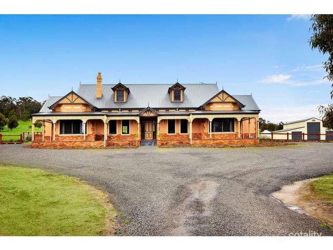 16 Licola St, Yarrambat, VIC 3091