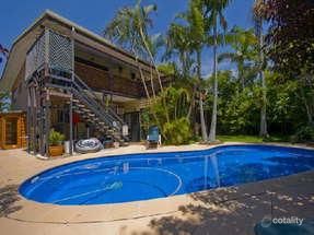 69 Tallebudgera Dr, Palm Beach, QLD 4221