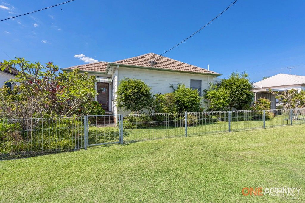 12a Harry St, Belmont South, NSW 2280