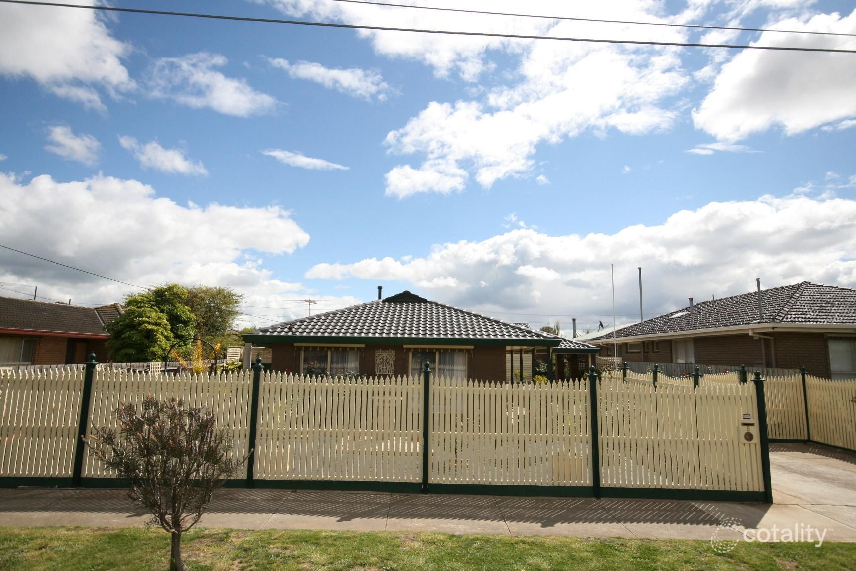 5 Tahara St, Hamlyn Heights, VIC 3215