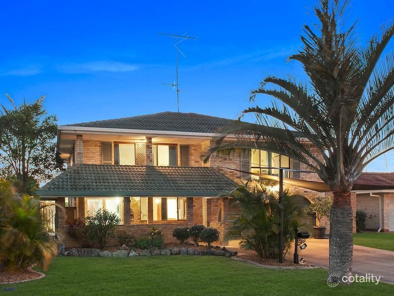 12 Sycamore Pl, Palm Beach, QLD 4221