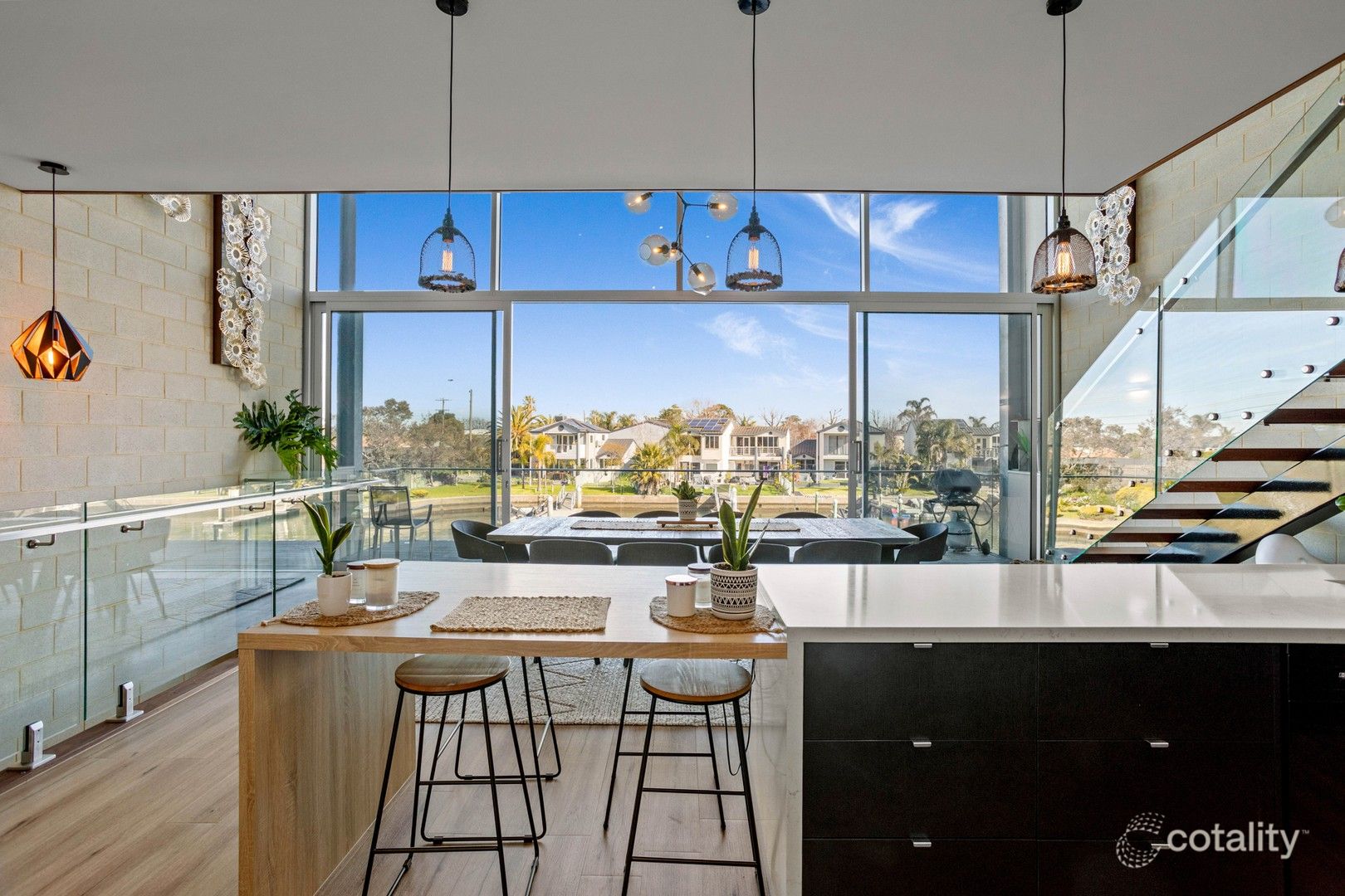 17 Pier One Dr, Patterson Lakes, VIC 3197