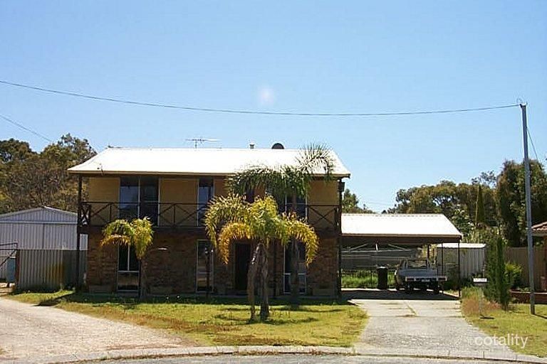 28 Munderee Pl, Wanneroo, WA 6065