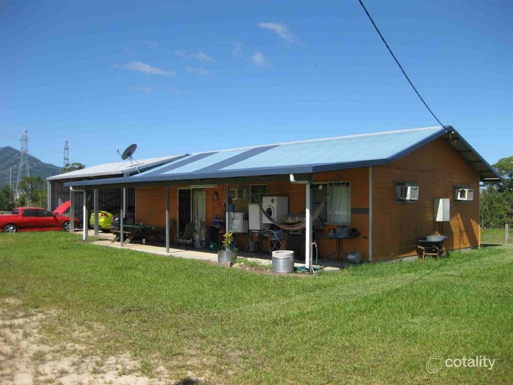 37 Sandy Creek Rd, Tully, QLD 4854