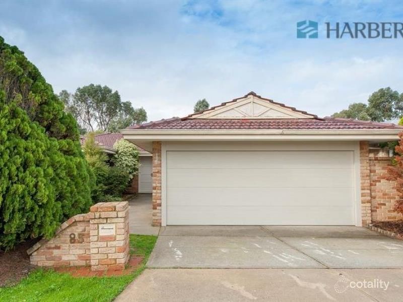 85 Fairway Cir, Connolly, WA 6027