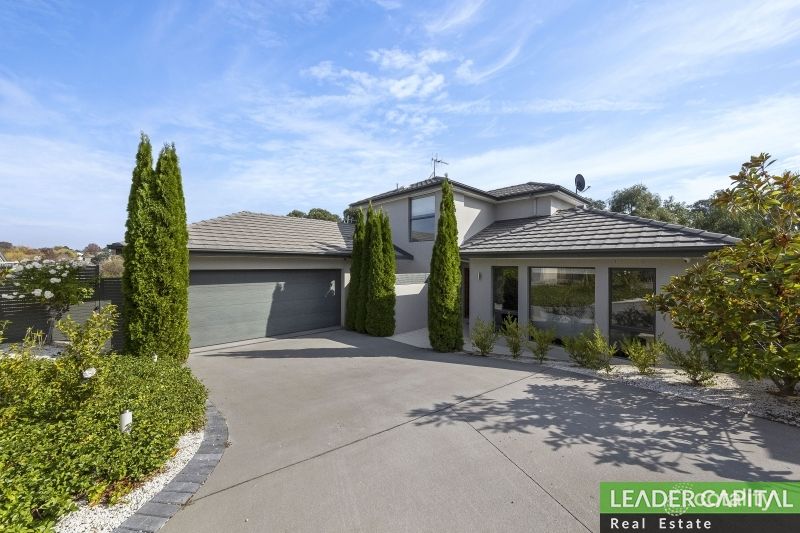 87 Newdegate St, Deakin, ACT 2600