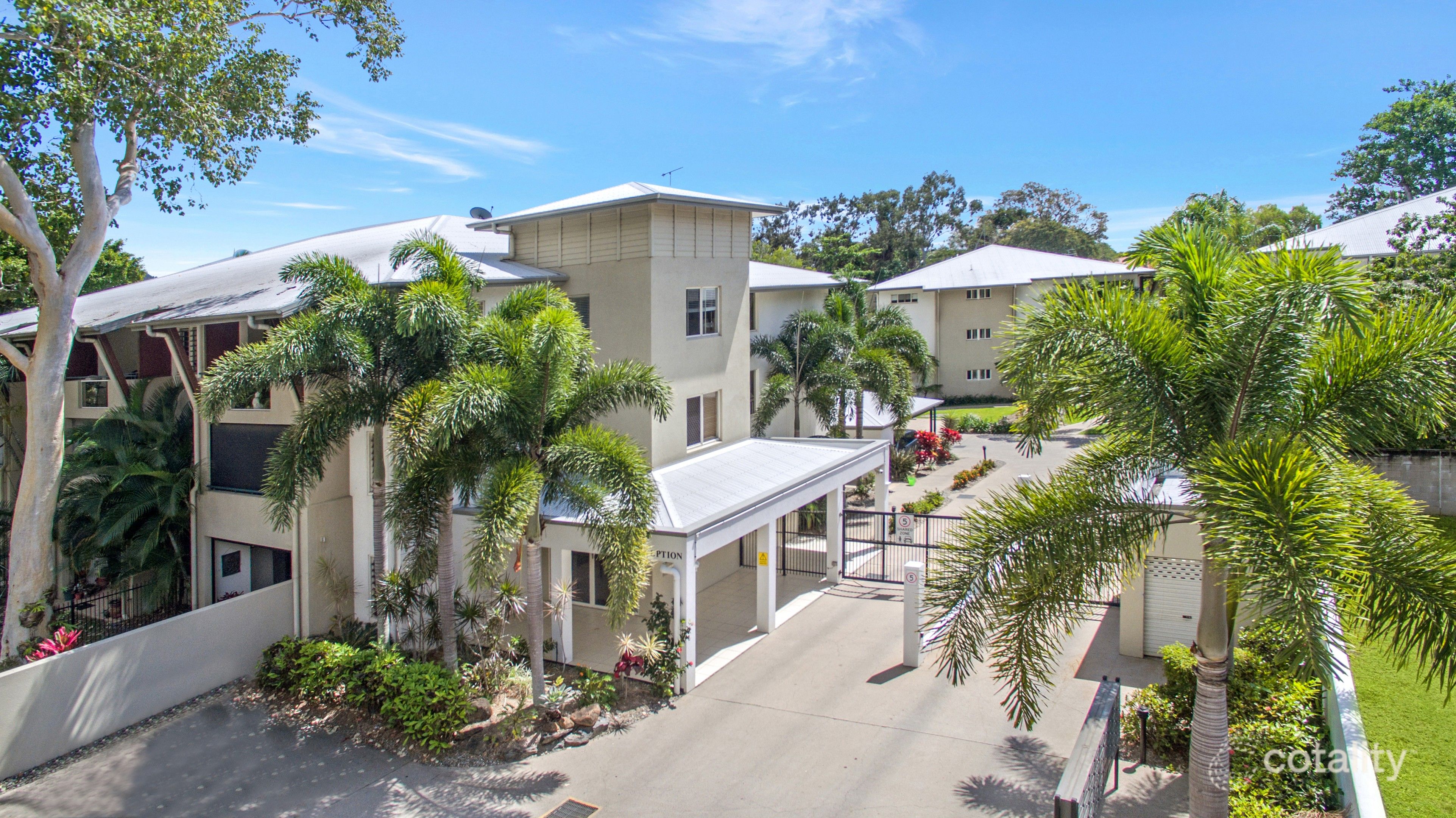 17/1804 Captain Cook Hwy, Clifton Beach, QLD 4879