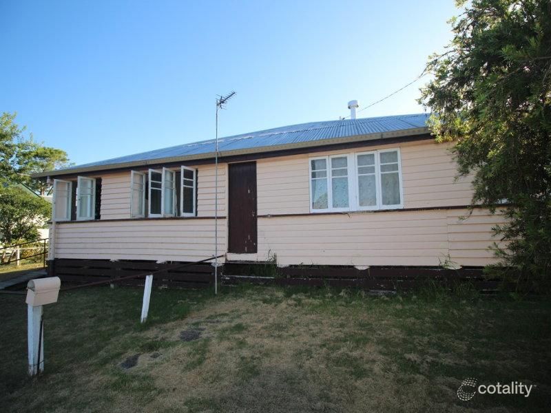 19 Edward St, Millmerran, QLD 4357