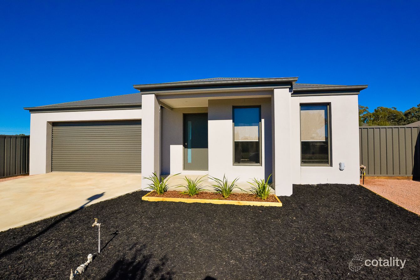 14 Rothschild Cl, Epsom, VIC 3551