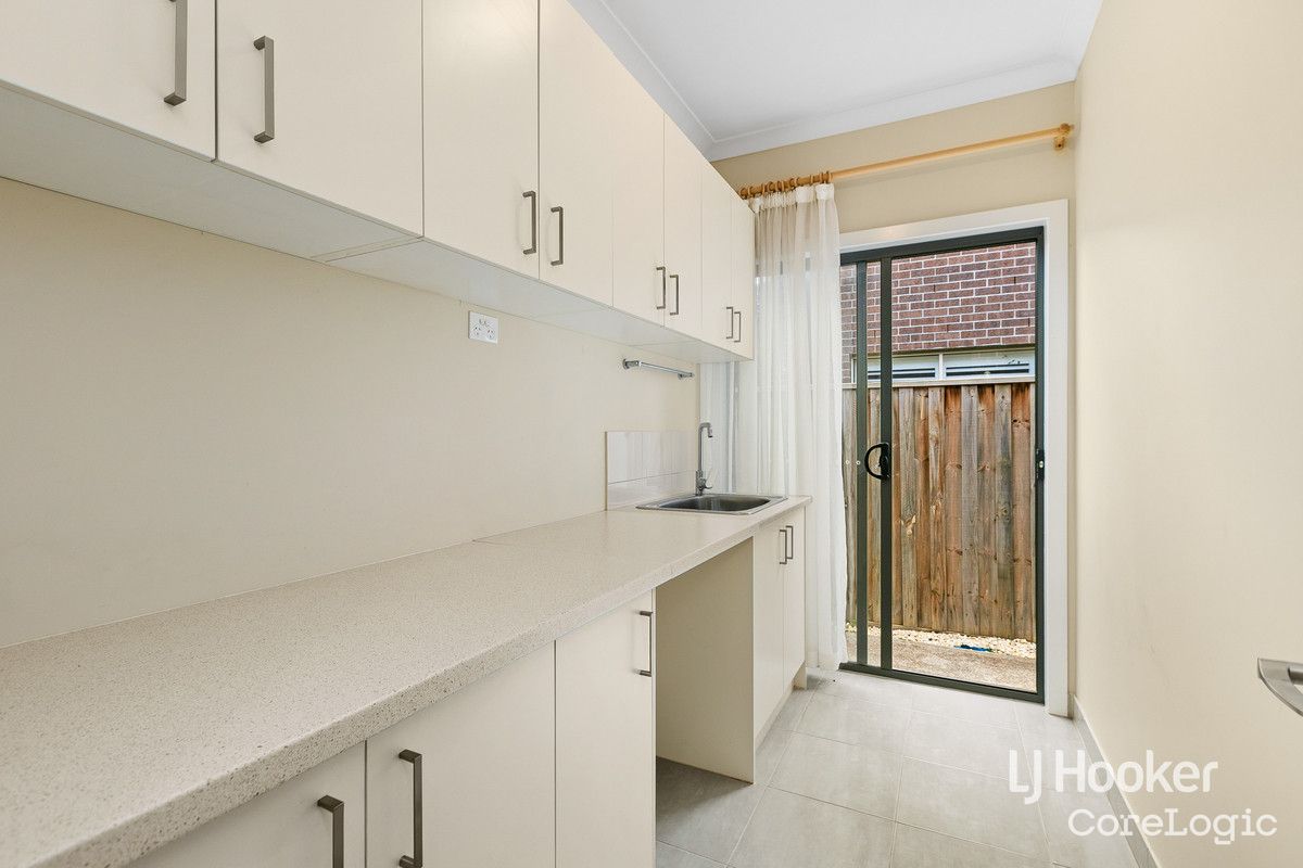 14 Manna Way, Point Cook, VIC 3030