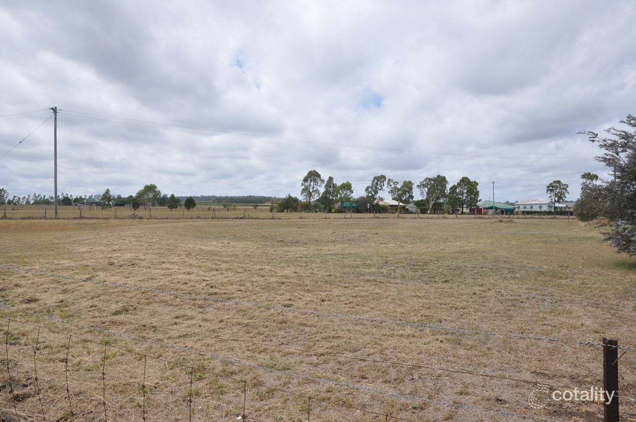 3 Eton St, Cambooya, QLD 4358