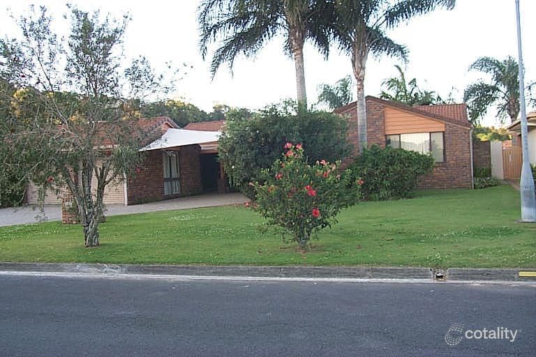 7 Captains Way, Banora Point, NSW 2486