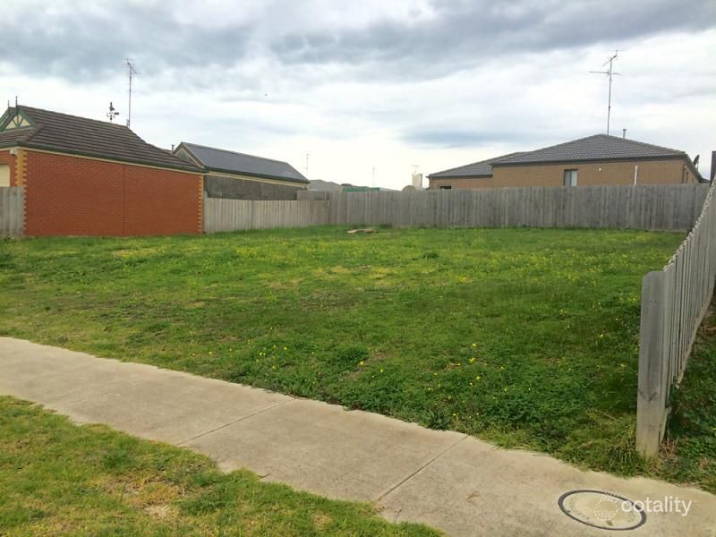 13 Koonangurt Rd, Leopold, VIC 3224