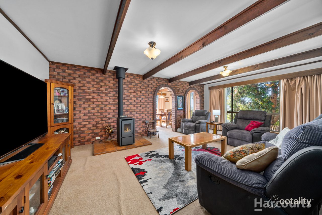 37 Raynors Rd, Midway Point, TAS 7171
