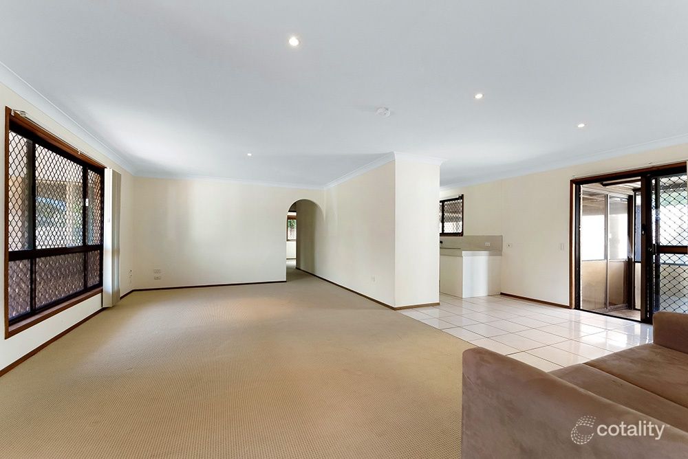 2/25 Tekapo St, Broadbeach Waters, QLD 4218
