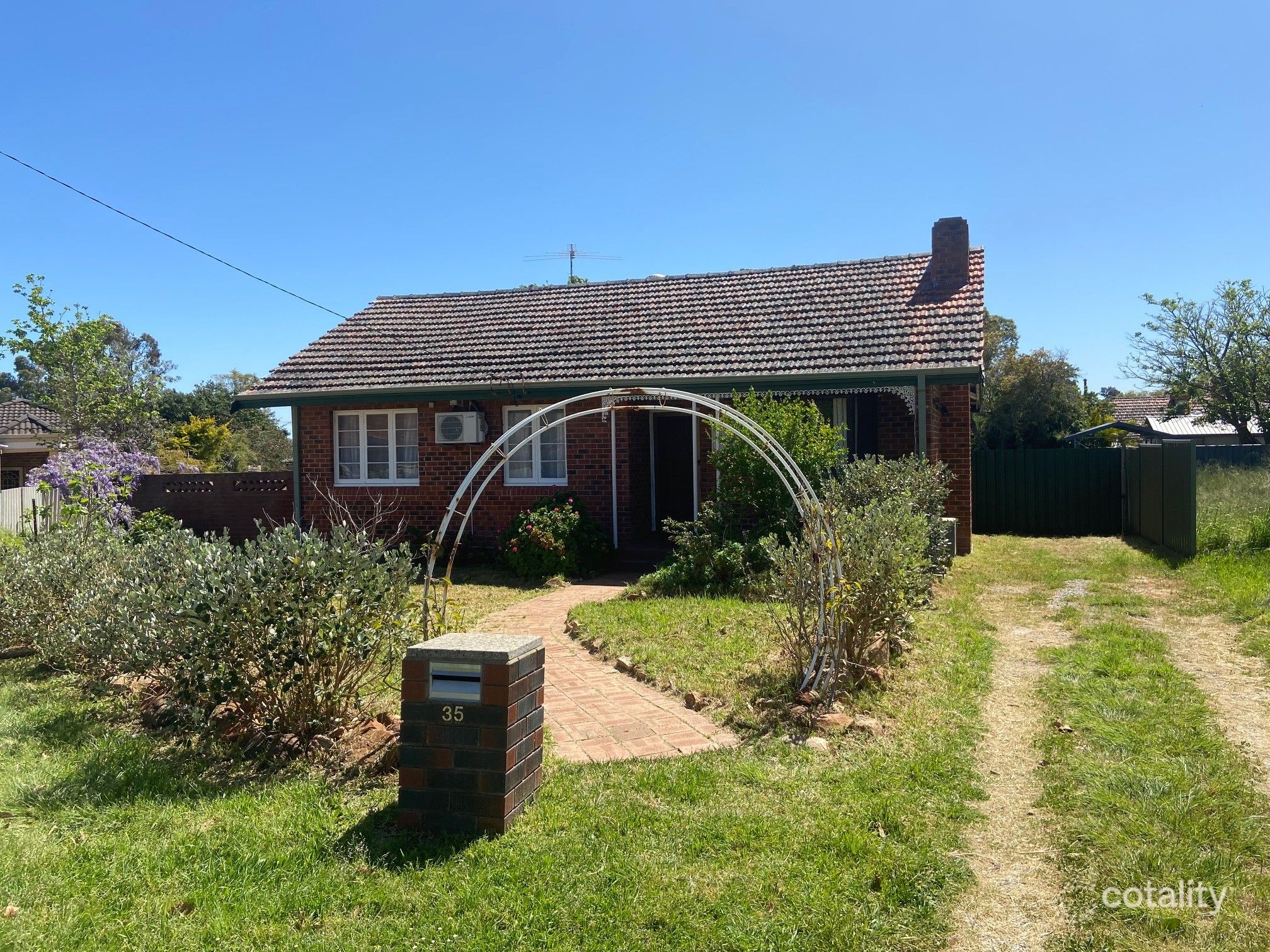 35 Koolgoo Way, Koongamia, WA 6056