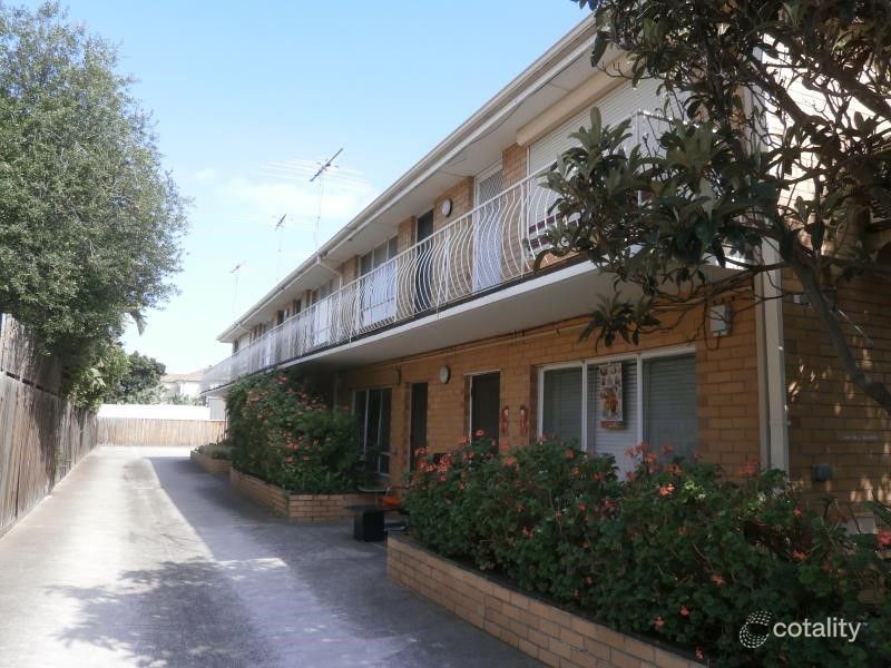 2/22 Bishop St, Kingsville, VIC 3012