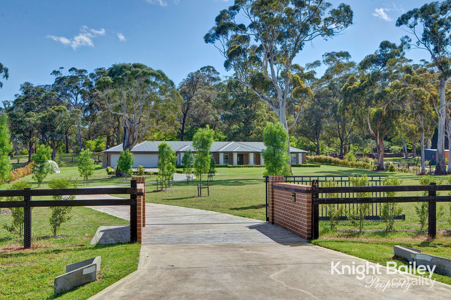 4 Edward Riley Dr, Bowral, NSW 2576