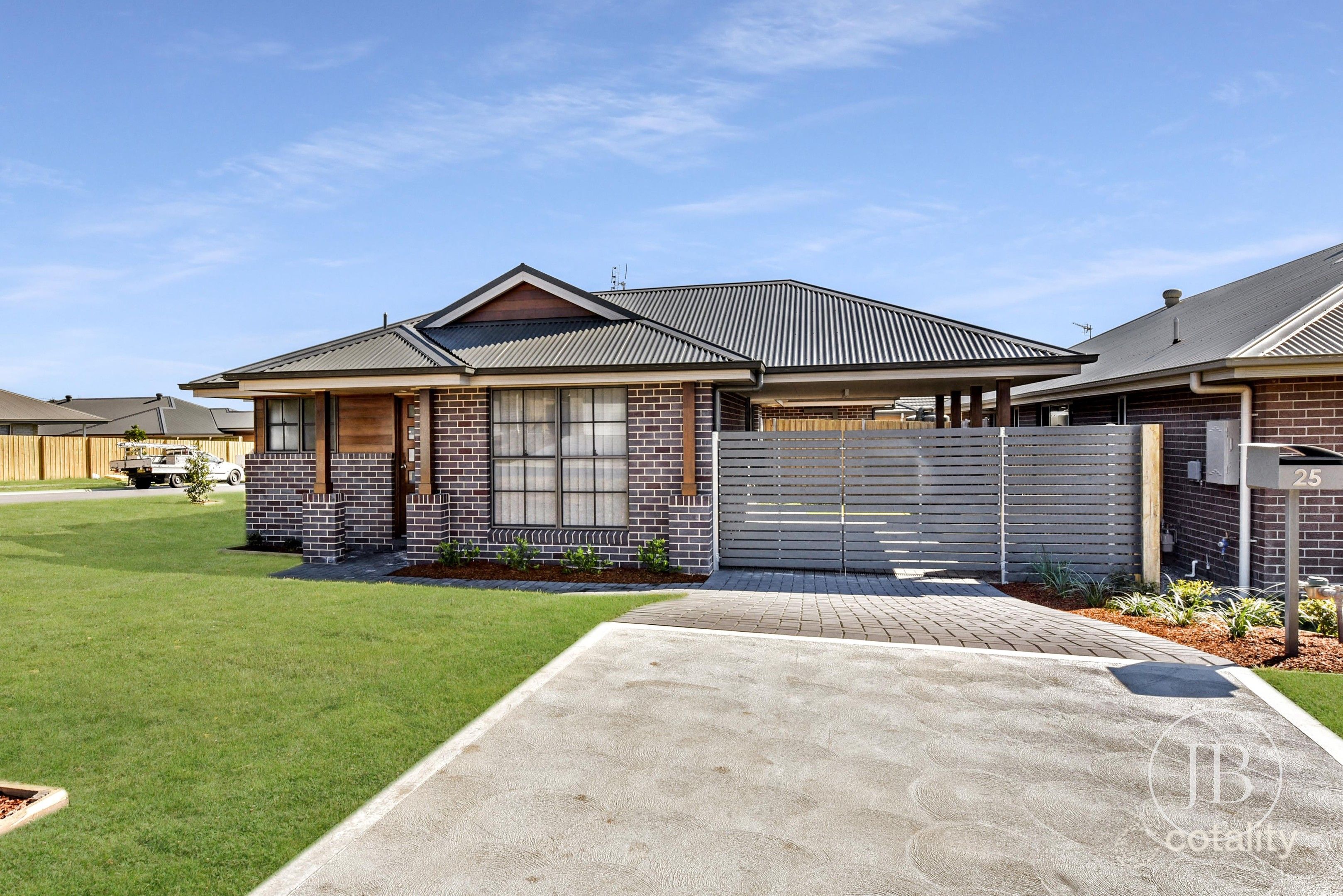 25 Guthrie Cres, Thornton, NSW 2322