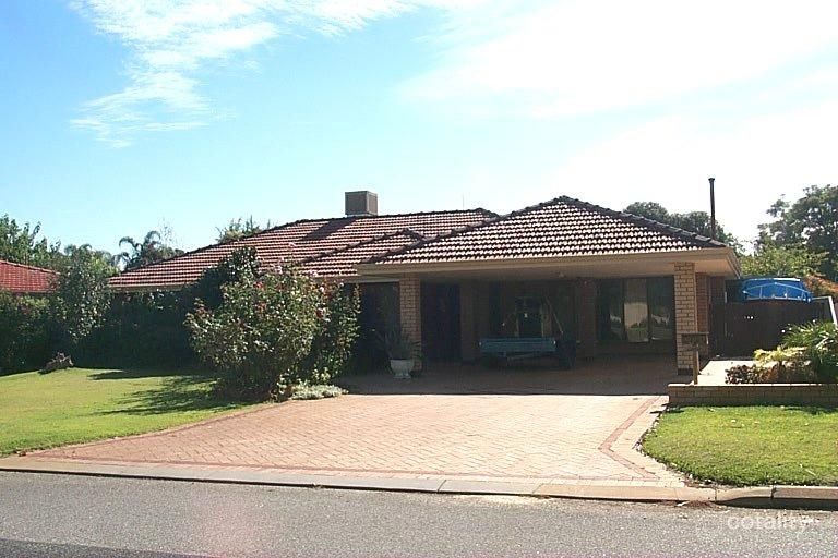 10 Parian Pl, Rossmoyne, WA 6148