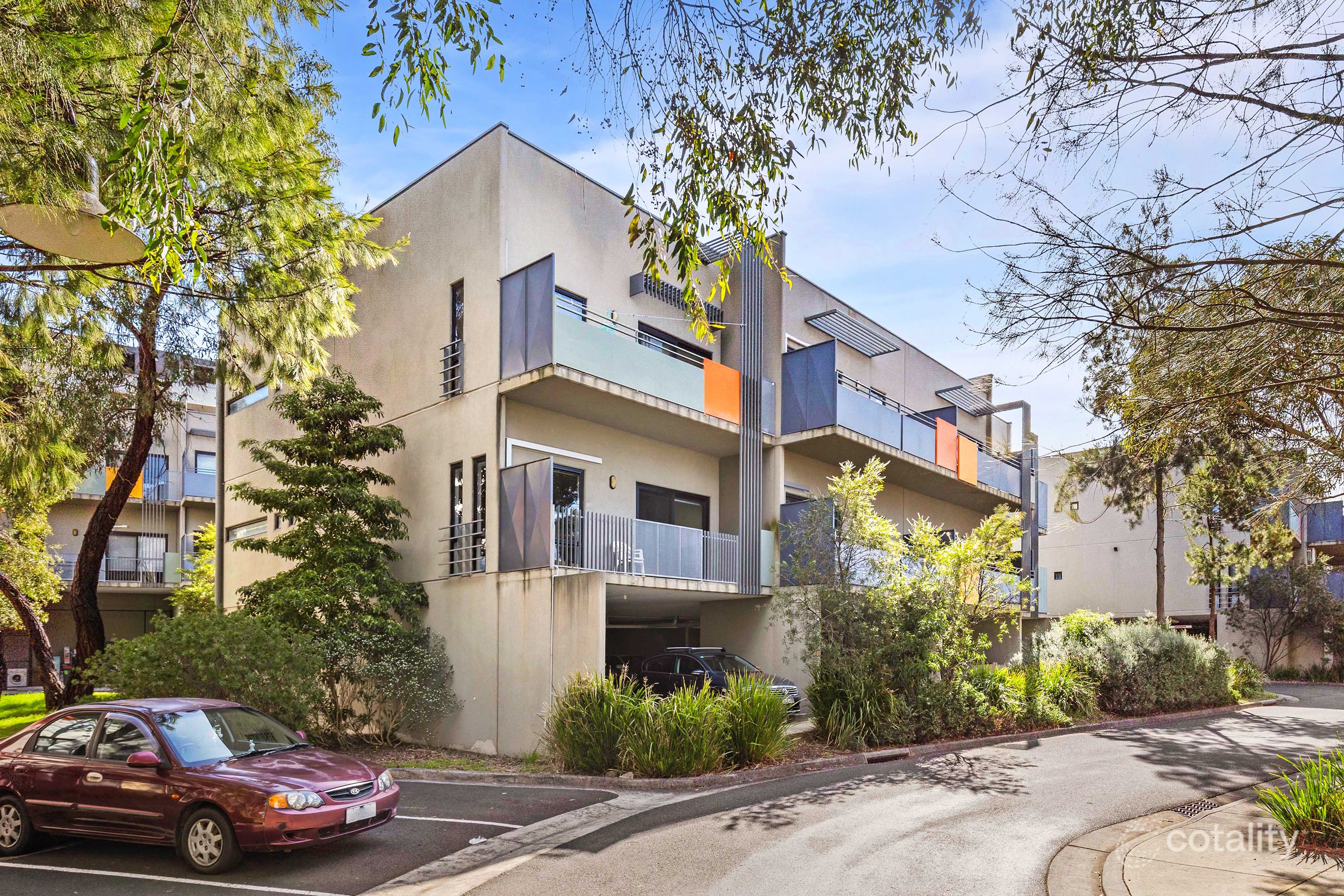 18/1 Eucalyptus Mews, Notting Hill, VIC 3168
