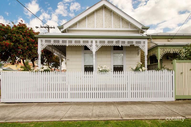 287 Douglas Pde, Newport, VIC 3015