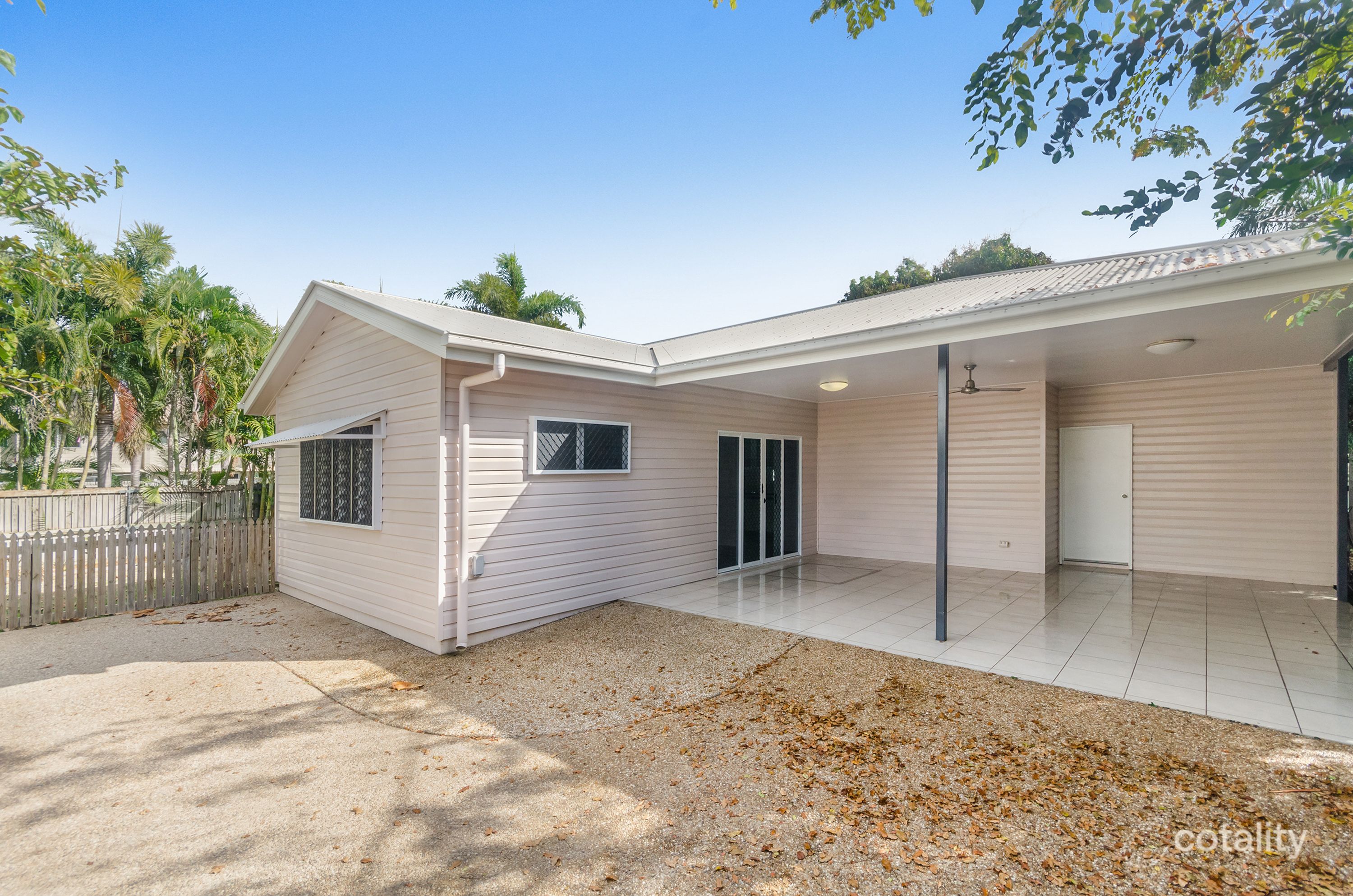 2/21 Lothair St, Pimlico, QLD 4812