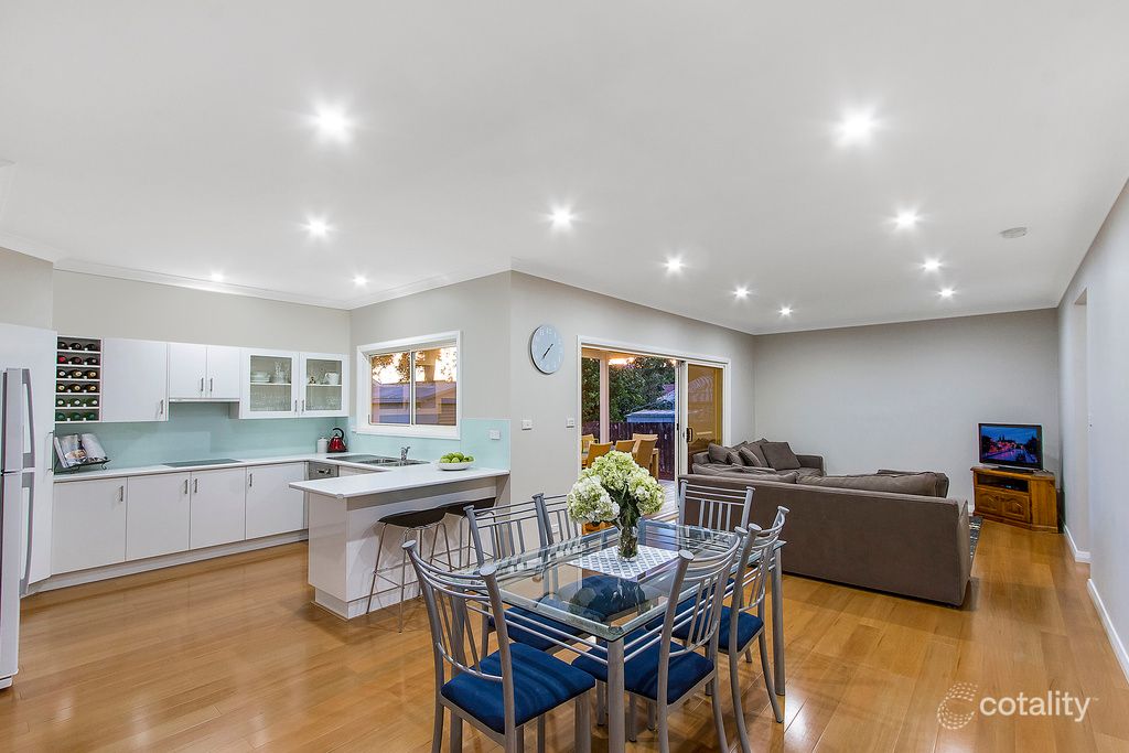 36 Paul St, Umina Beach, NSW 2257