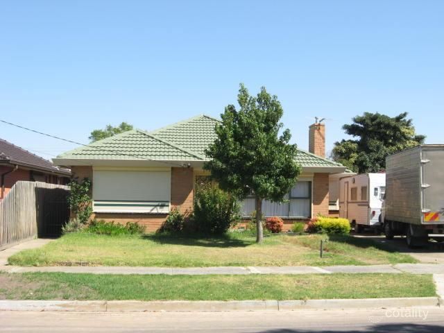 15 Fenfield St, Altona, VIC 3018
