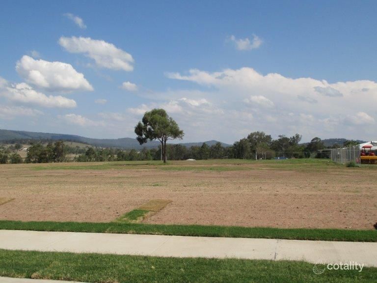 6 Pemberton Pl, Hatton Vale, QLD 4341