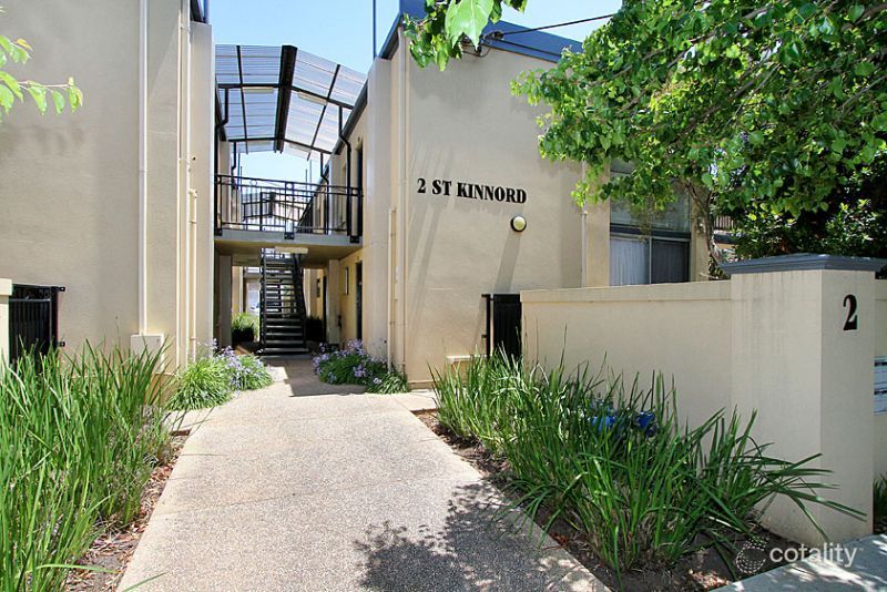 8/2 St Kinnord St, Aberfeldie, VIC 3040