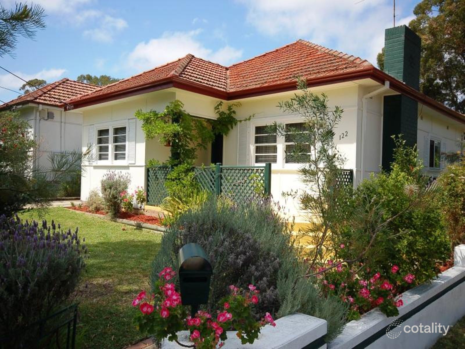122 Waratah St, Sutherland, NSW 2232