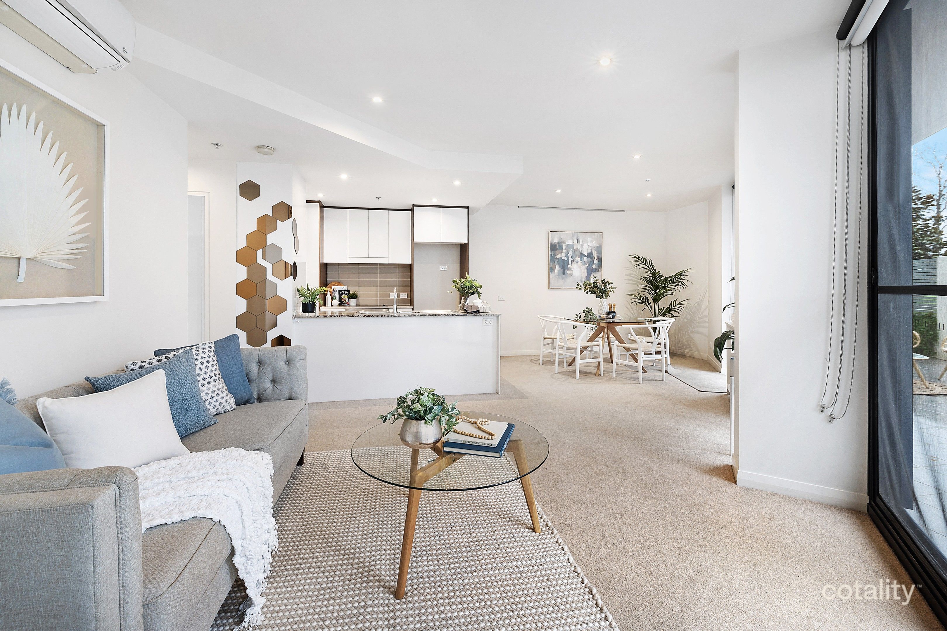 10/1 Mouat St, Lyneham, ACT 2602