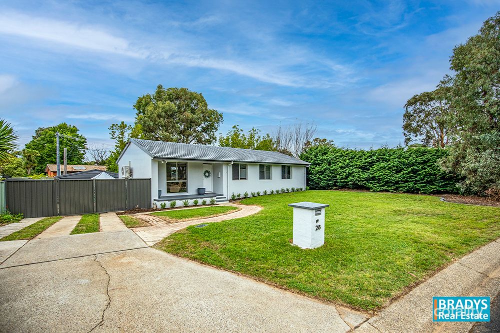 28 Cawthorn Cres, Evatt, ACT 2617