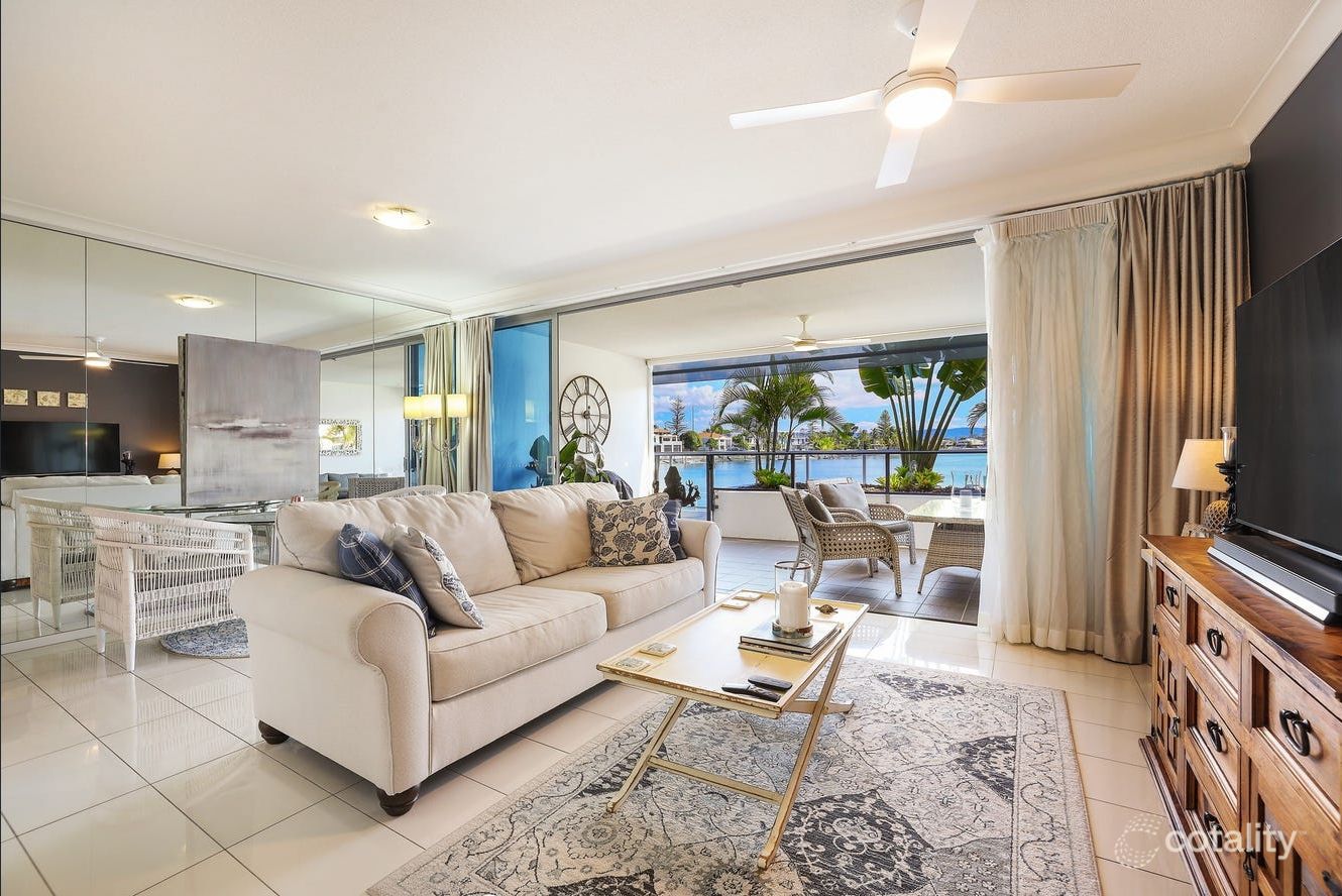 107/30-32 Paradise Island, Surfers Paradise, QLD 4217