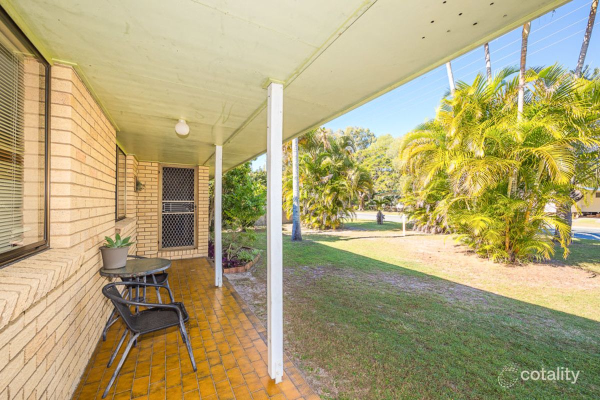 15 Whiting, Beachmere, QLD 4510