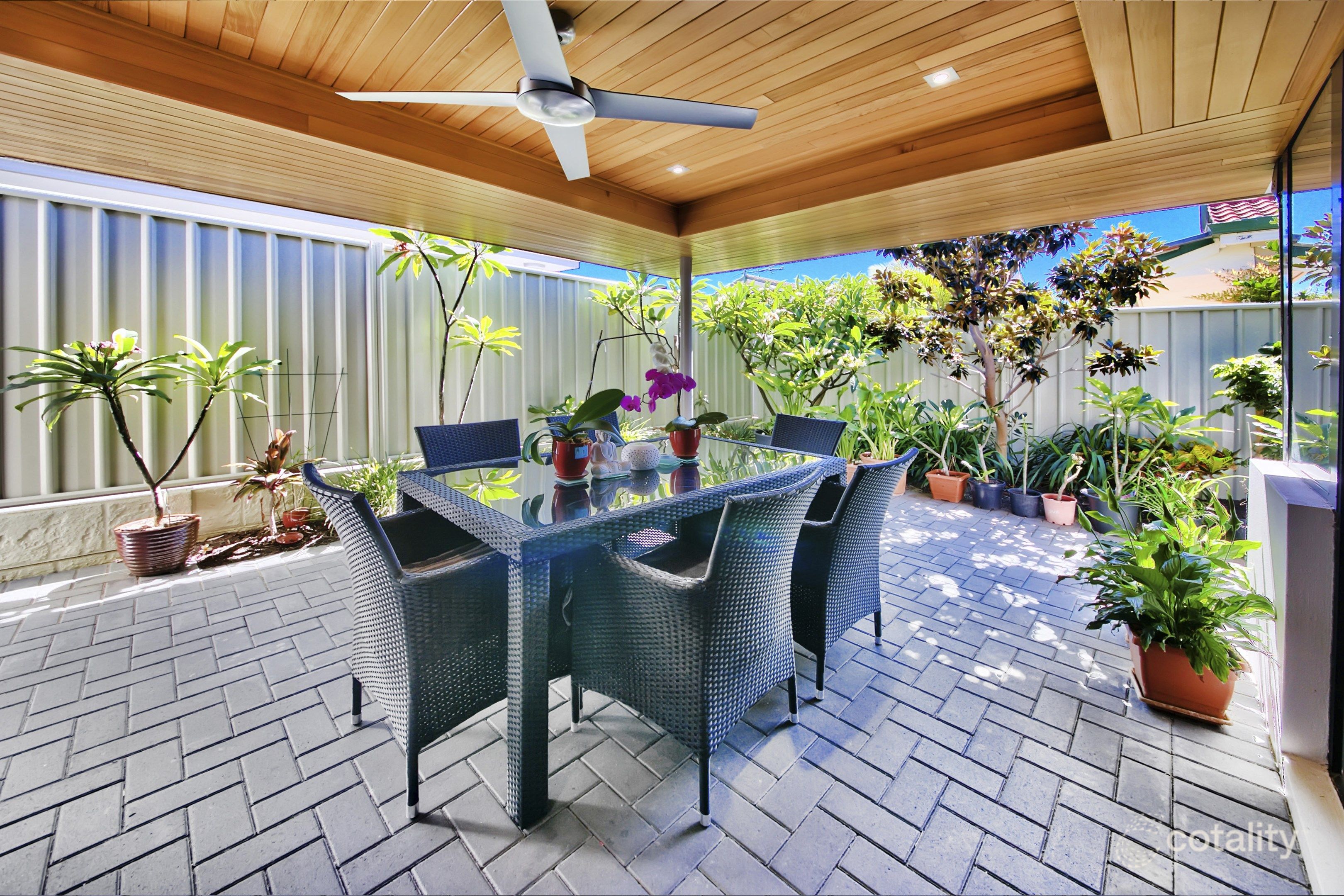 15c Stewart St, Scarborough, WA 6019